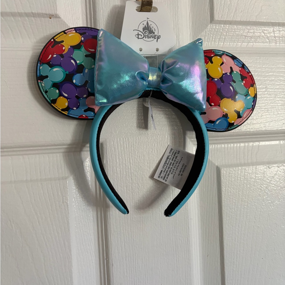 NWT: Disneyland Celebration Balloon Aqua Iridescent Minnie Ears - Picture 1 of 2